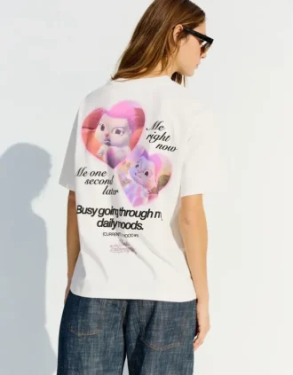 Barbie-kuvioinen lyhythihainen T-paita