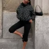 Capri-housut, joissa on halkiot lahkeensuissa – #Bershkastyle – Naiset