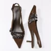 Kitten-Heel-slingback-kengät soljilla – Korkokengät