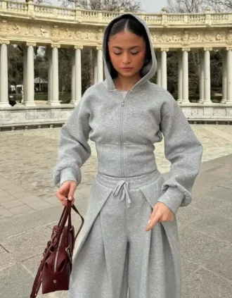 Korkeavyötäröinen vetoketjullinen huppari – #Bershkastyle – Naiset