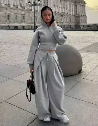 Korkeavyötäröinen vetoketjullinen huppari – #Bershkastyle – Naiset