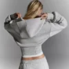 Korkeavyötäröinen vetoketjullinen huppari – #Bershkastyle – Naiset