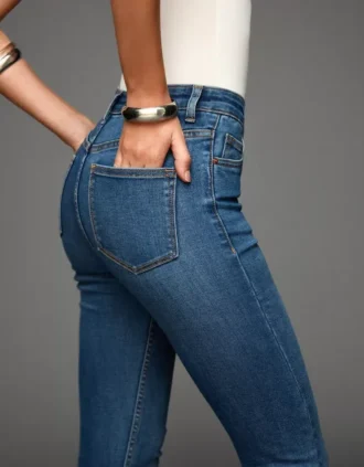 Korkeavyötäröiset pehmeät Skinny-farkut – Housut