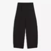 Laskostetut superbaggy-tyyliset semi-Jogger-housut