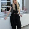 Lyhyt, laskostettu pitsihousu – #Bershkastyle – Naiset
