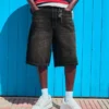 Löysät denim-bermudashortsit – Shortsit ja farkkushortsit – Miehet