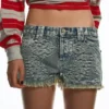 Matala vyötäröiset Shortsit Aries X Bershka – #Bershkastyle – Naiset