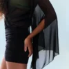 Minimekko, jossa on kapahihat