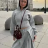 Neopreenivaikutteiset Wide Leg housut, joissa on kiristysnauhat – #Bershkastyle – Naiset