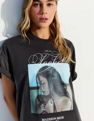Oversize Madison Beer -T-paita