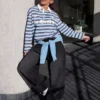 Painettu pitkähihainen T-paita, pikeepaidan kaulus – #Bershkastyle – Naiset