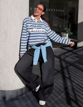 Painettu pitkähihainen T-paita, pikeepaidan kaulus – #Bershkastyle – Naiset