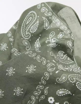 Paisley-kuvioinen bandana