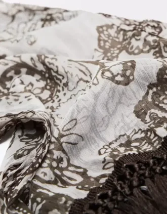 Paisley-kuvioinen hapsullinen huivi