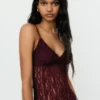 Pitsihihainen bodysuit