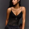 Pitsinen olkaimellinen body – #Bershkastyle – Naiset